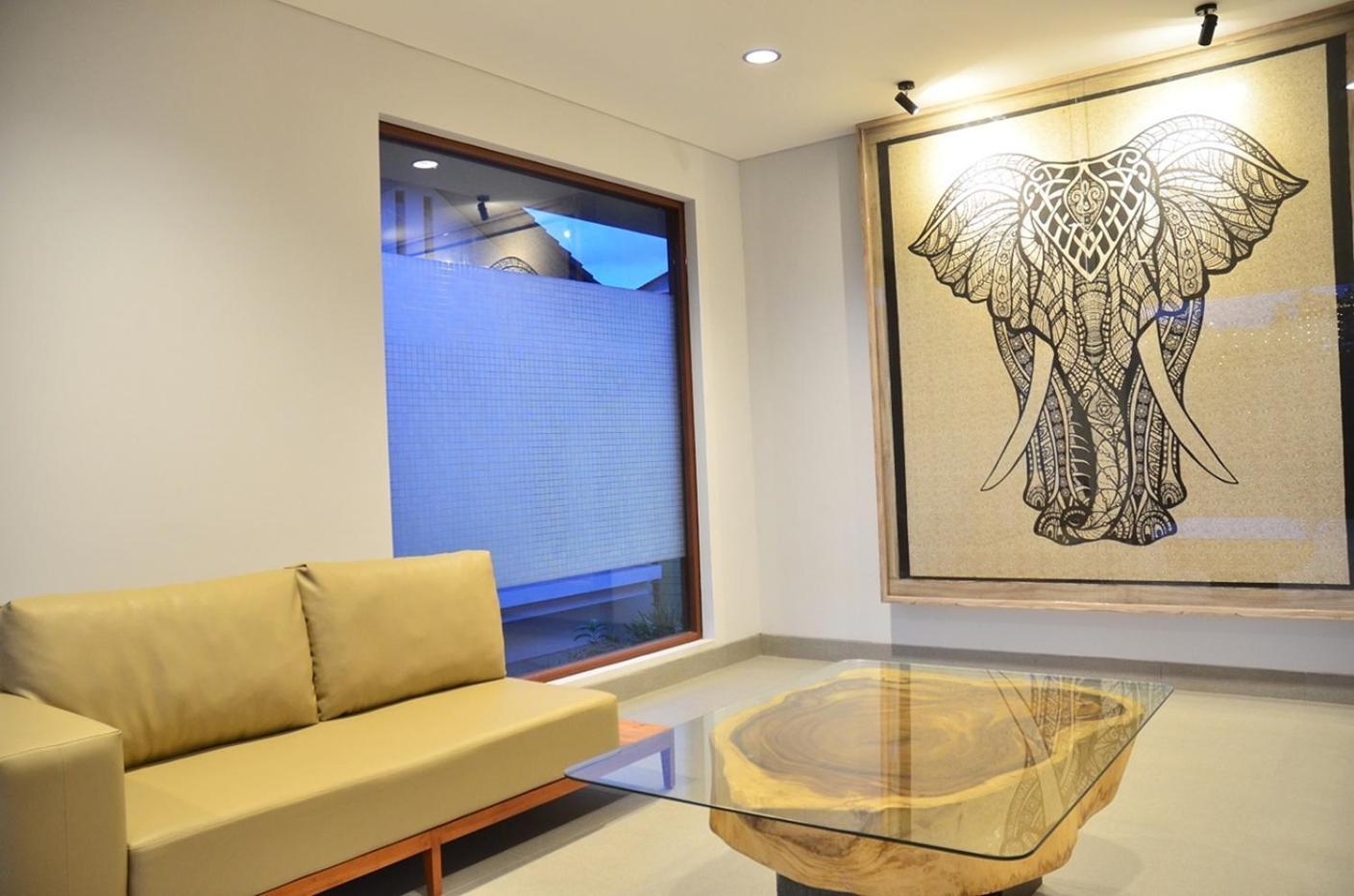 Asmaya Hill View Villa 7 Bedrooms With A Private Swimming Pool Bandung Exterior photo